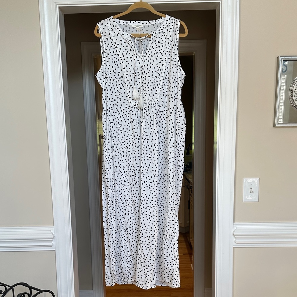 White and Black Polka Dot Sleeveless Dress